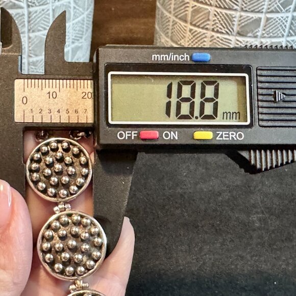 Beautiful Peruvian 950 Oxidized Sterling Silver Bracelet - Picture 10 of 11